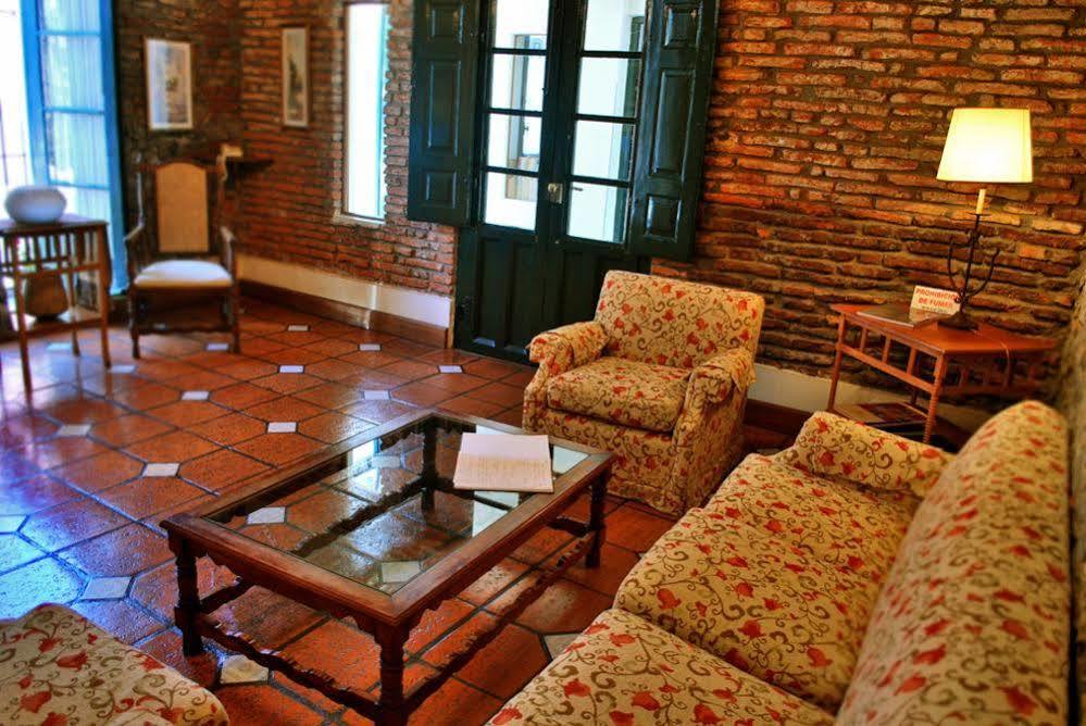 Posada Plaza Mayor Colonia del Sacramento Eksteriør billede