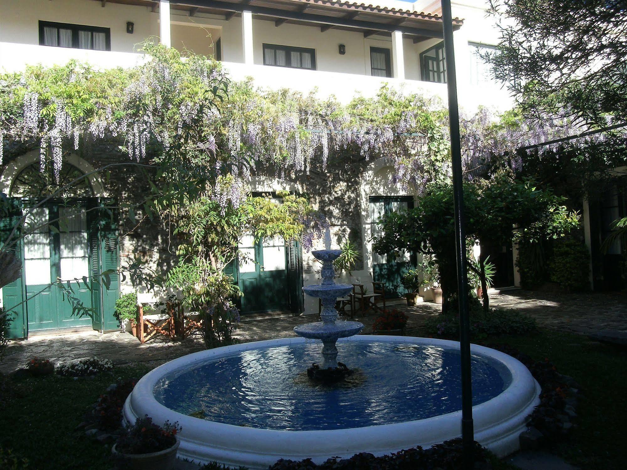 Posada Plaza Mayor Colonia del Sacramento Eksteriør billede